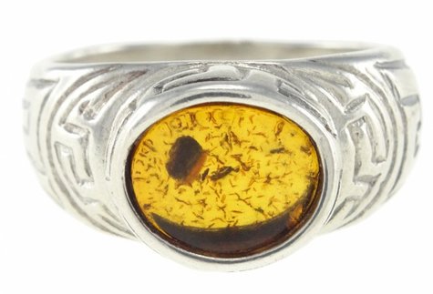 Каблучка-перстень з каменем бурштину